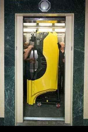 Mustang Elevador