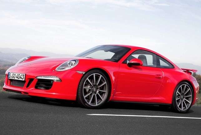 Porsche 911 Carrera 4 Coupe