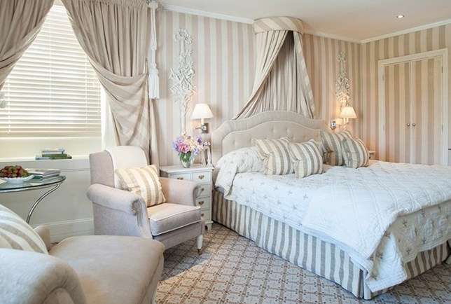 Summer Lodge Country House Hotel