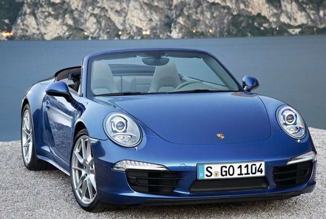 Porsche 911 Carrera 4S_Salao de Paris