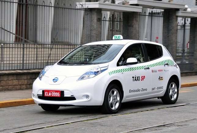 Nissan Leaf Táxi - Salão do Automóvel