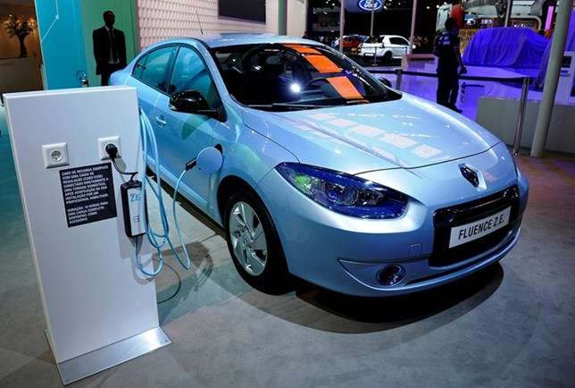 Renault Fluece Z.E. - Salão do Automóvel