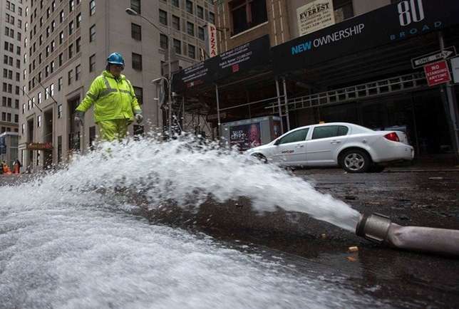 mangueira água Lower Manhattan, NY - furacão Sandy