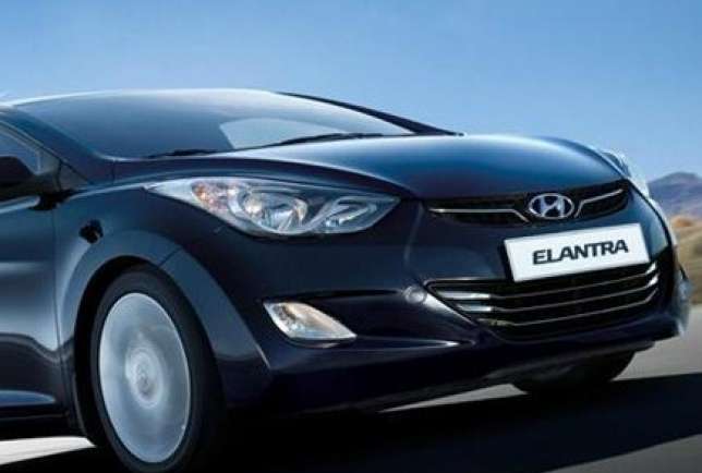 Elantra_Hyundai