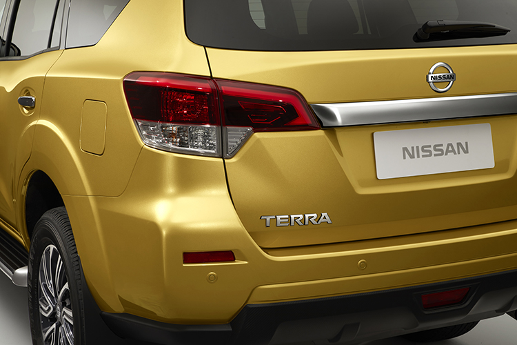 nissanterra03-750px