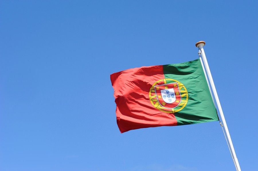 Portugal quer cobrar 28% de imposto sobre ganhos com criptomoedas a partir de 2023