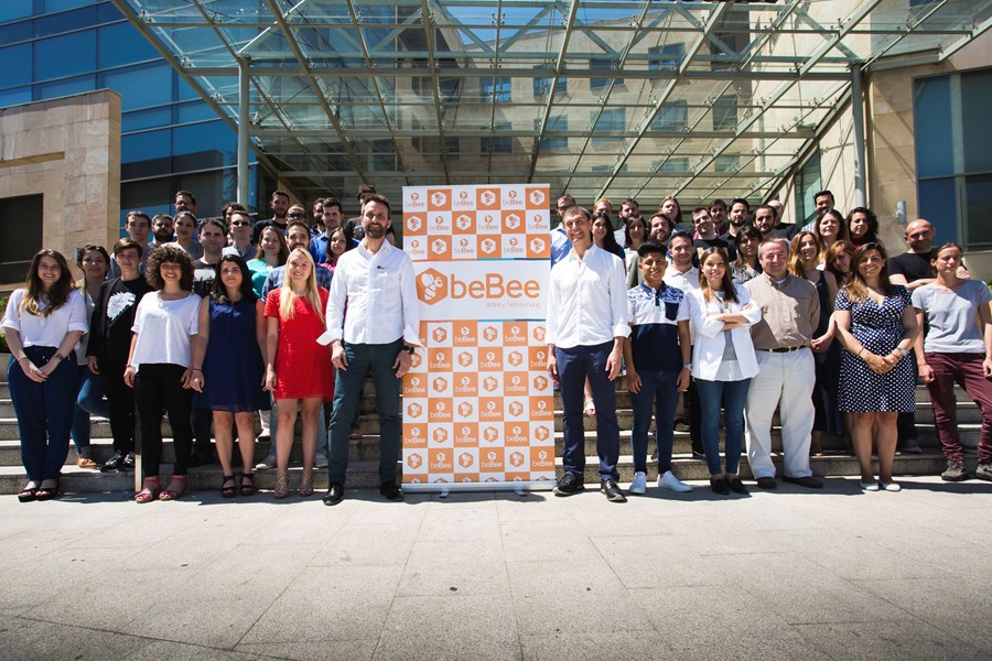 beBee: concorrente do LinkedIn