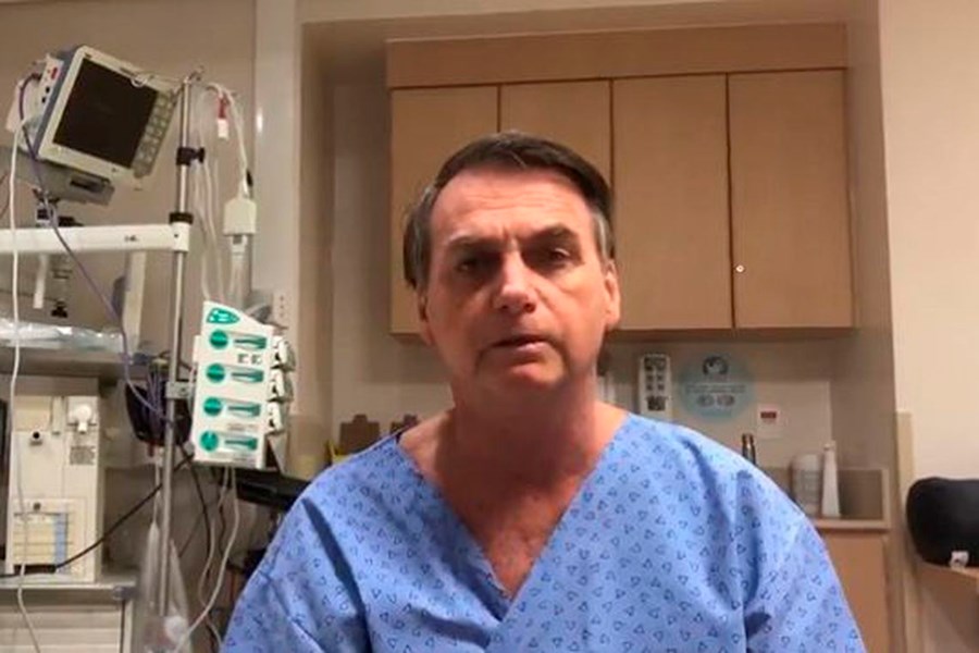 Bolsonaro se submete a cirurgia para reconstruir trânsito intestinal