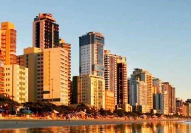 cropped-balneario-camboriu.jpg