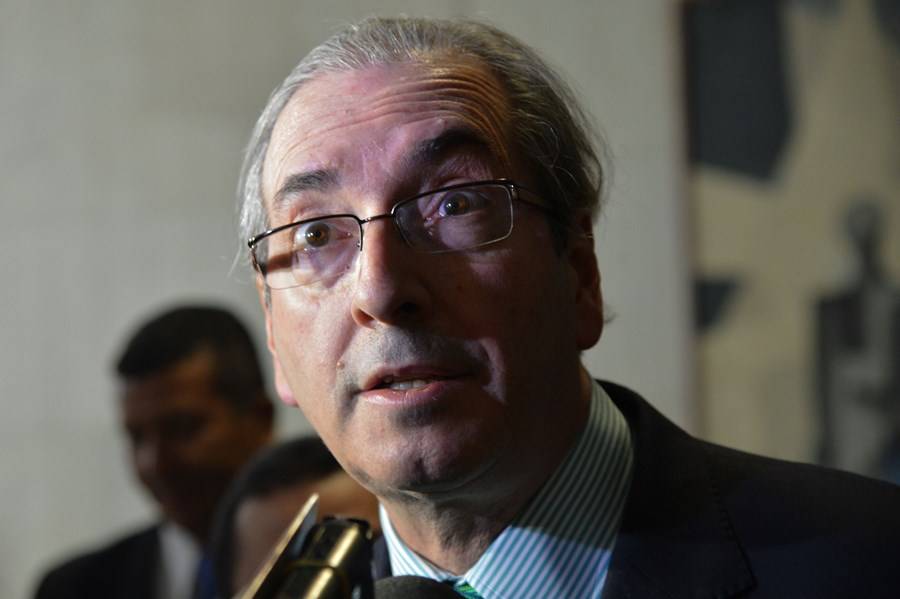 Eduardo Cunha tem bens bloqueados e planeja retorno à política
