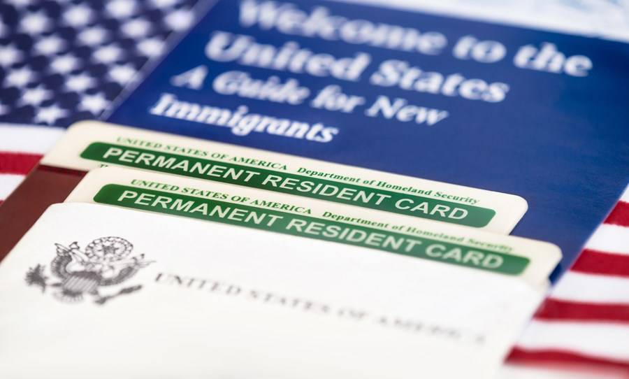 Green Card Reverso Green card: estudo mostra perfil que mais consegue o documento; veja ...