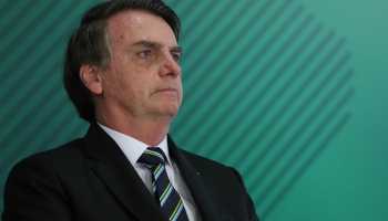 remove vídeos de Bolsonaro por informações incorretas sobre  Covid-19