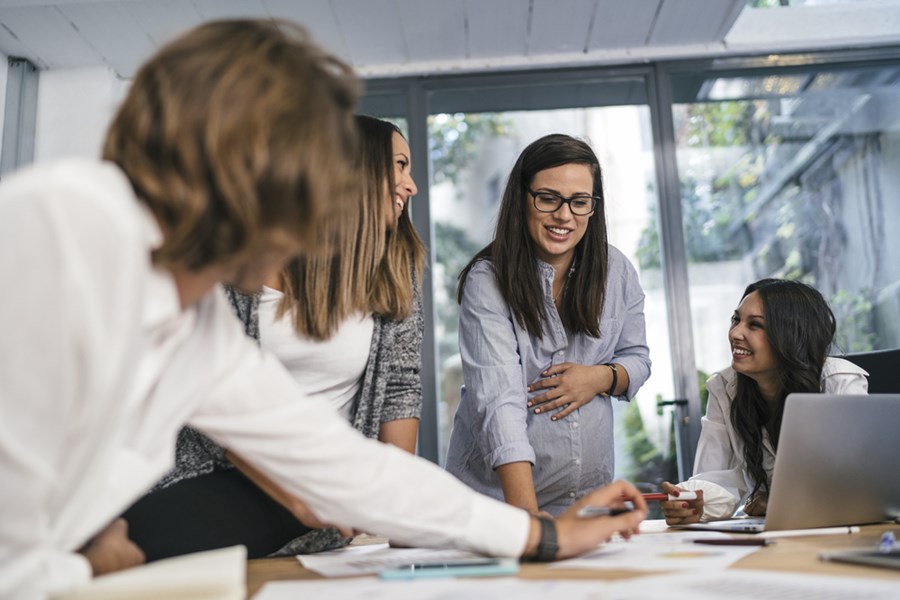 Mulheres em reunião