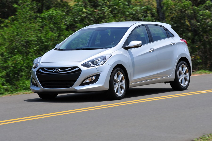 Carros na Web, Hyundai i30 1.6 2013