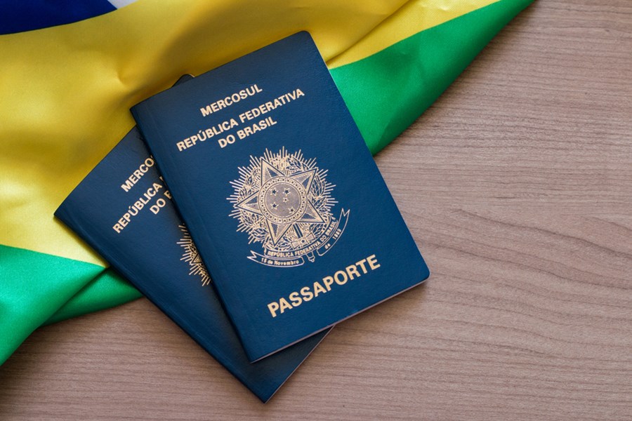 Passaporte brasileiro mantém posição entre os 20 mais fortes do mundo
