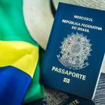 PF suspende confecção de novos passaportes no país por falta de verba