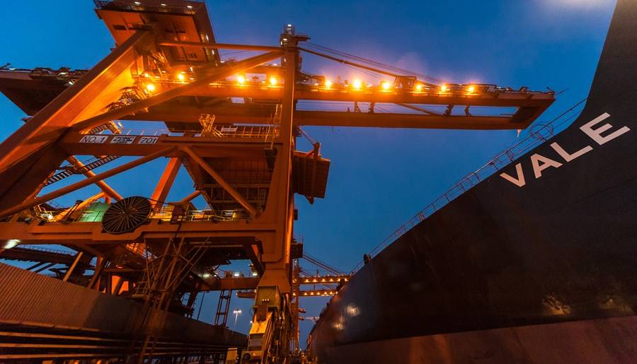 Por que a ação da Vale caiu mais de 2% apesar do salto de 8% do minério ...
