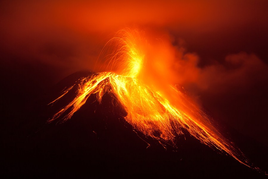 El Salvador começa a minerar Bitcoin com energia de vulcão