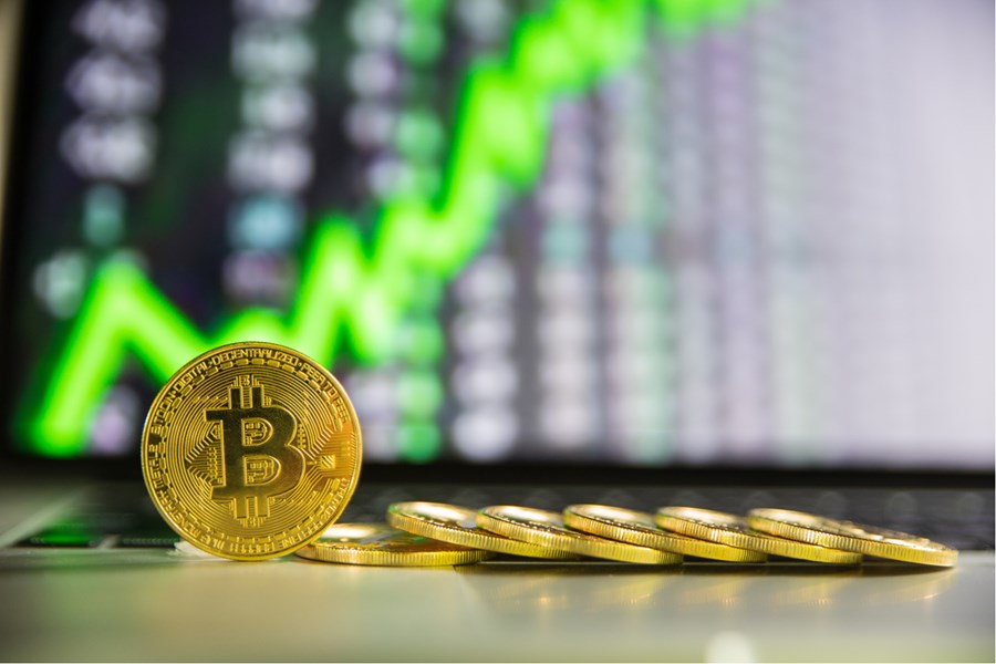 Bitcoin salta para maior preço de duas semanas após acordo provisório sobre teto da dívida dos EUA
