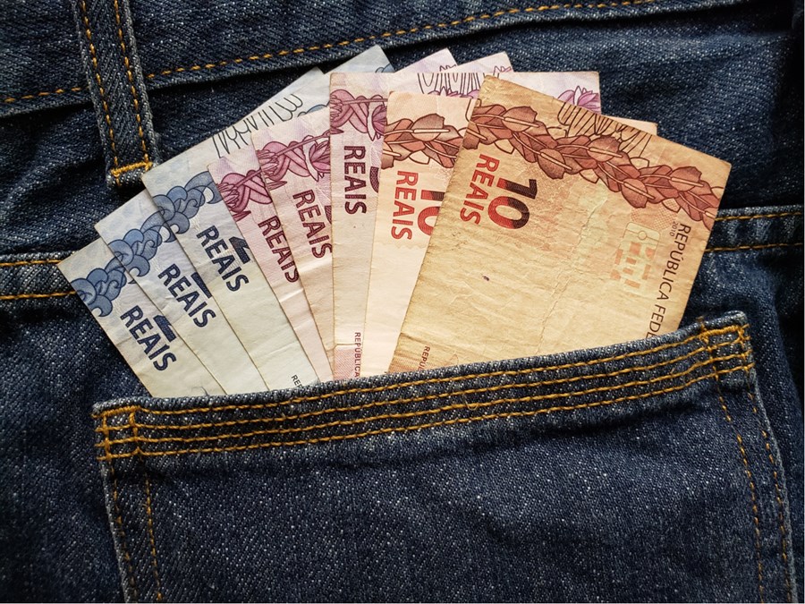 Recessão a caminho? O que fazer com seu dinheiro se o temor do mercado se confirmar - QTU Questões do Universo