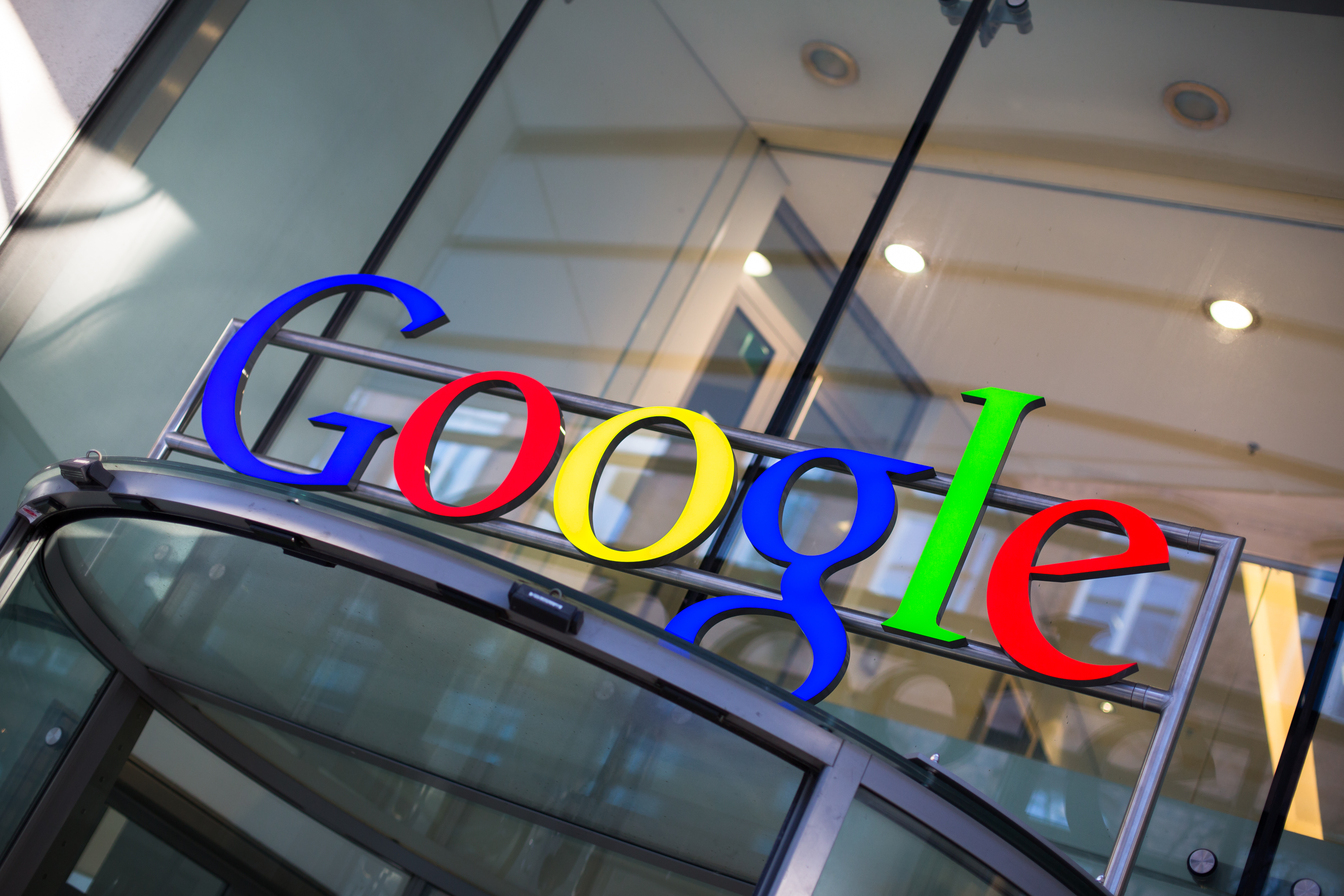 Google baixa comissões que cobra aos criadores de aplicações, Apps