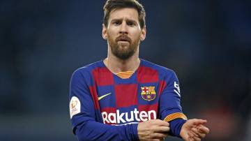 Leonel Messi com camisa do Barcelona mostrando patrocinio da Rakuten