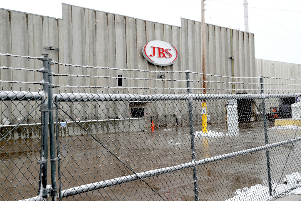 JBS fined $58,000 after employee dies in the United States thumbnail