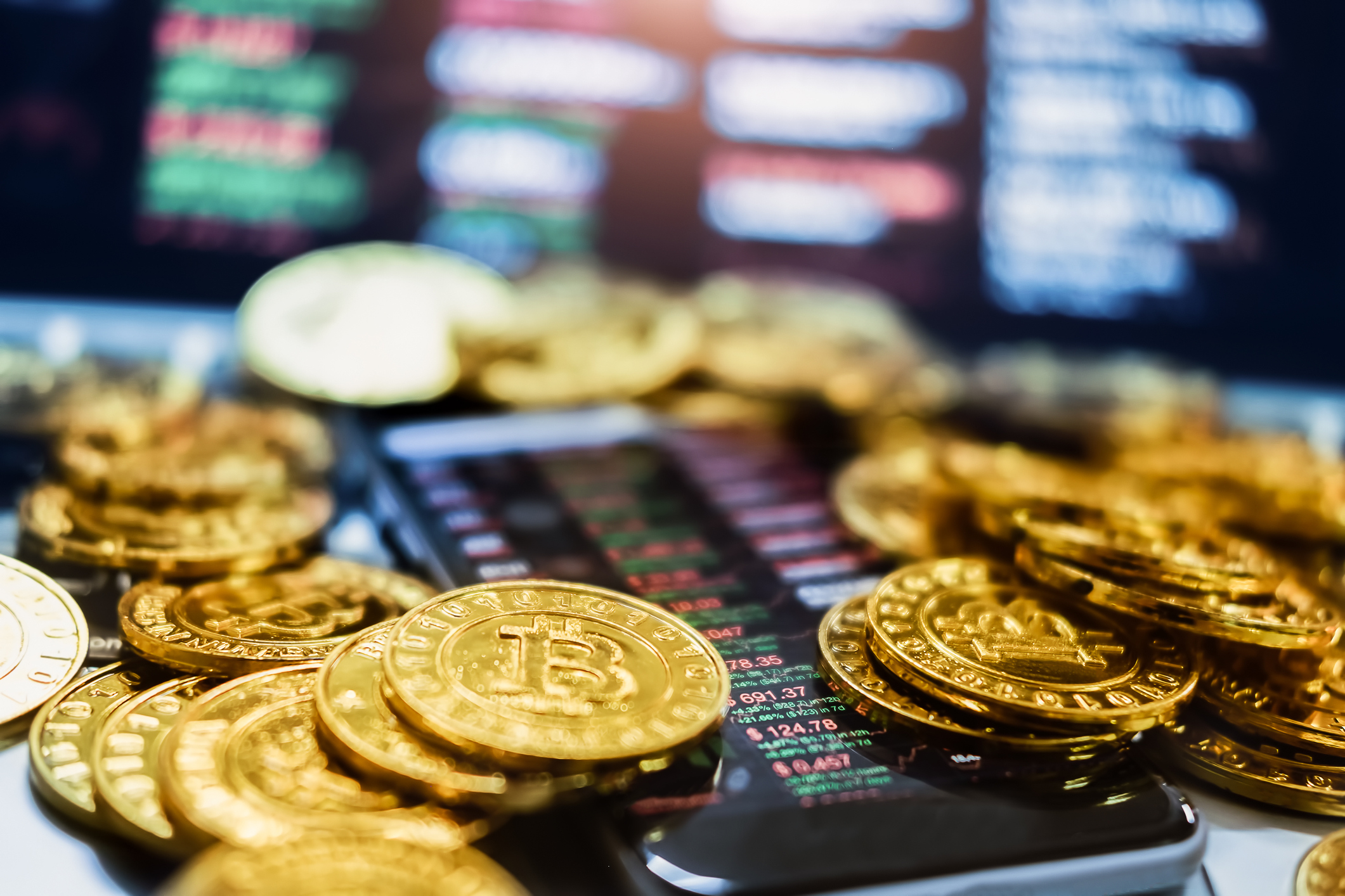 Bitcoin sobe e se aproxima dos US$ 19 mil pela primeira vez desde o colapso da FTX