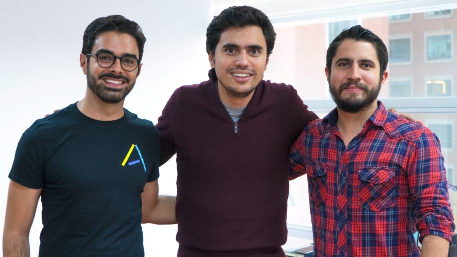 Santiago Suarez, Daniel Vallejo e Elmer Ortega, cofundadores da Addi (Divulgação)
