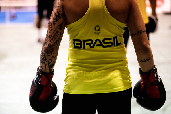 Treino da equipe de boxe do Time Brasil, Beatriz Ferreira (Míriam Jeske/COB)