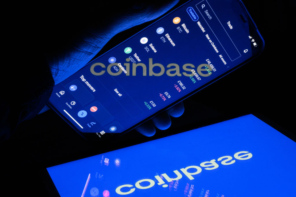 Coinbase ainda é a “blue chip” para ganhar exposição ao crescimento dos criptos, diz Goldman Sachs