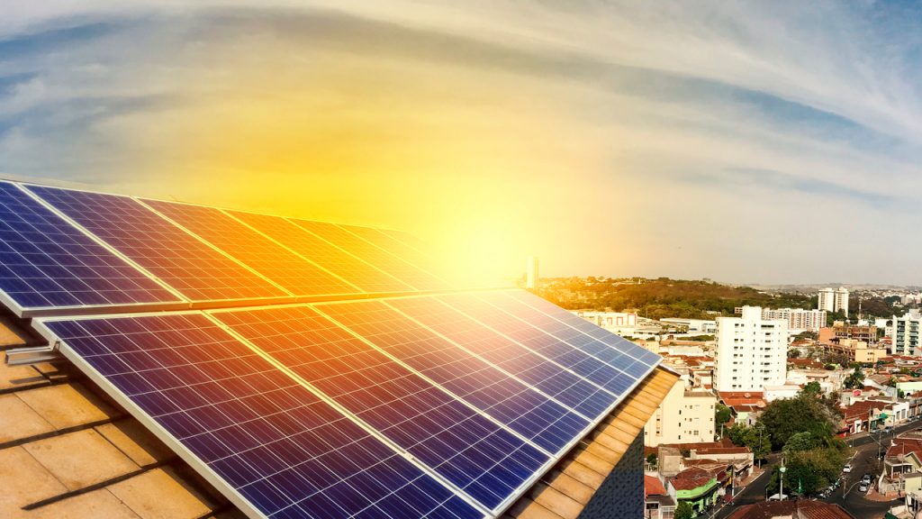 Painel fotovoltaico: uma boa ajuda para poupar na conta da luz —  idealista/news