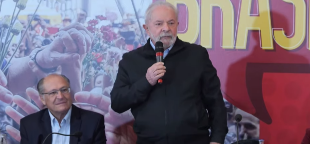 Lula e Alckmin lançam diretrizes finais de plano de governo (Reprodução/PT TV/YouTube)