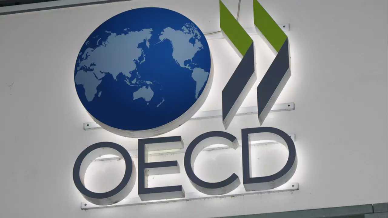 OCDE: PIB global deve crescer 2,9% em 2026 e 3% em 2027, mas com aumento de inflação