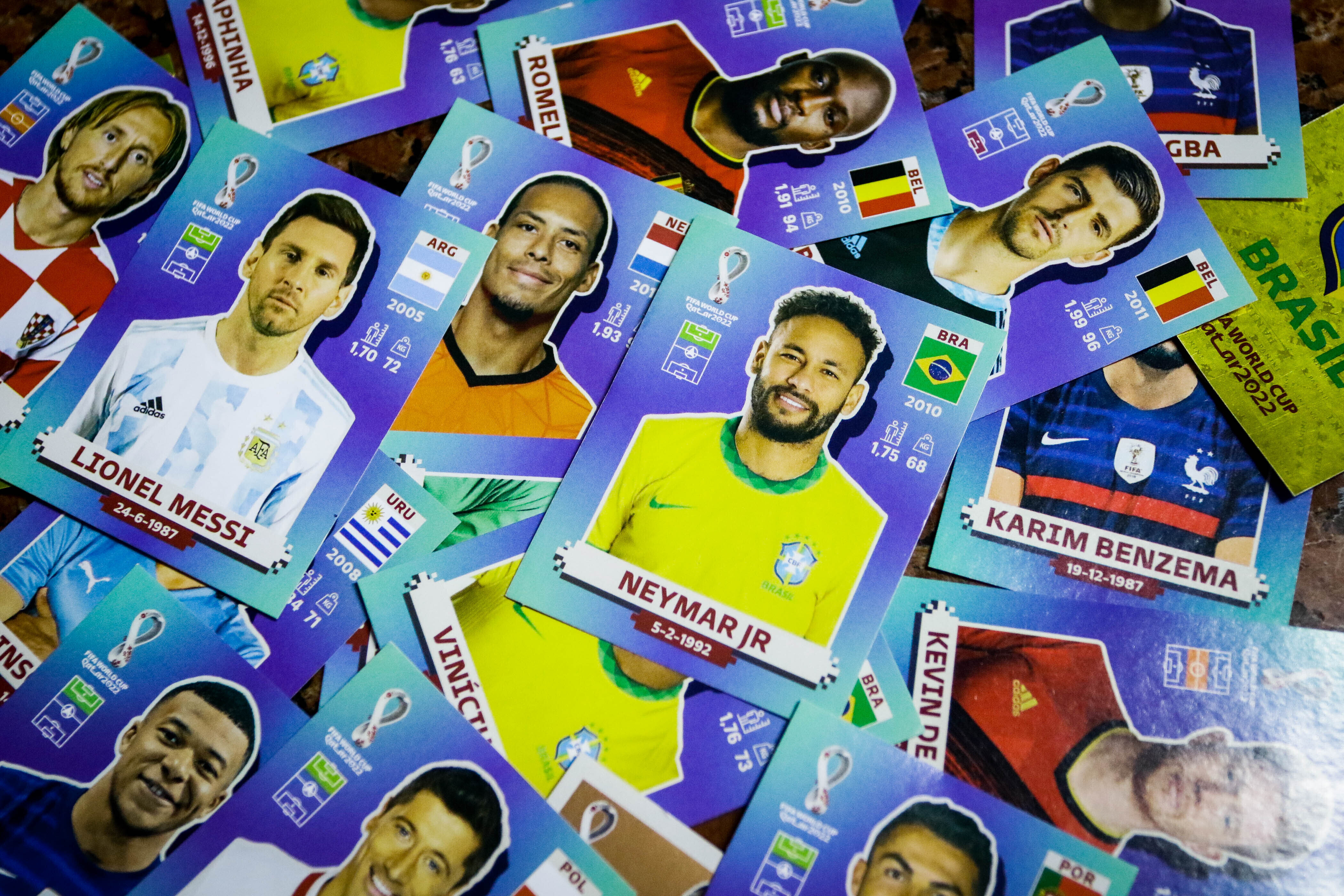 iFood começa a vender figurinhas do álbum da Copa do Mundo - InfoMoney