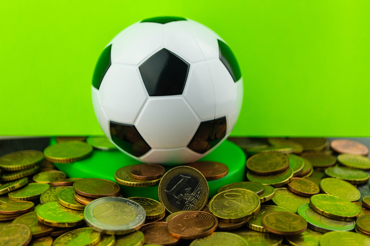 Fundos oferecem US$ 2 bi por fatia em direitos de transmissão da Bundesliga