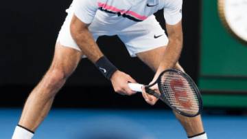 Roger Federer Standing ready on court