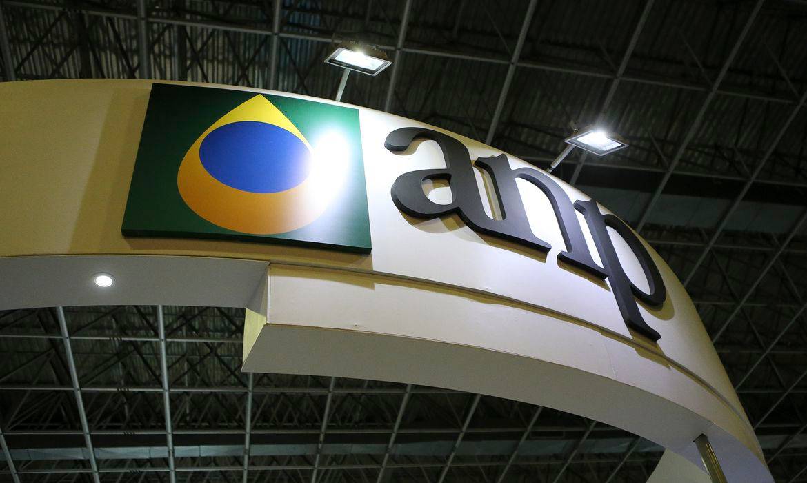 STJ libera diretores da ANP para julgarem processo envolvendo a Refit