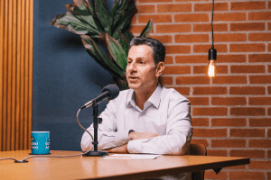 Paulo Nassar, fundador e CEO da Cobasi fala em entrevista ao podcast Do Zero ao Topo, do InfoMoney