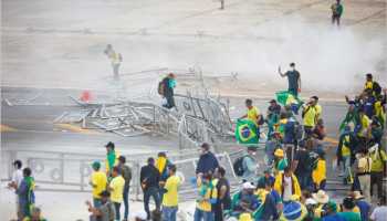 L&iacute;deres internacionais reagem &agrave; invas&atilde;o bolsonarista e declaram apoio a Lula  - InfoMoney