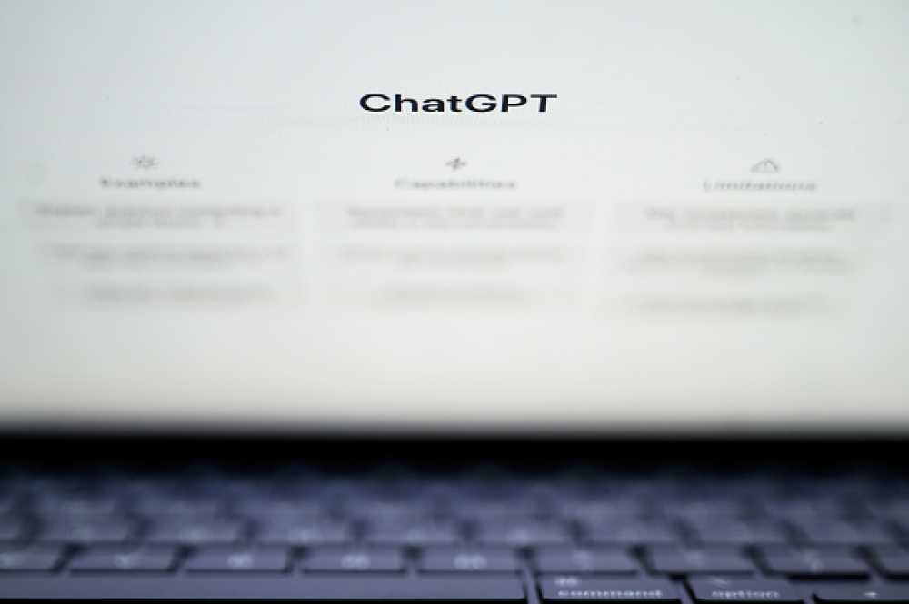 Novo golpe usa o ChatGPT como isca para promessa de lucro rápido