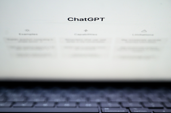 Por que ChatGPT não sabe se um texto foi escrito por IA ou humano?