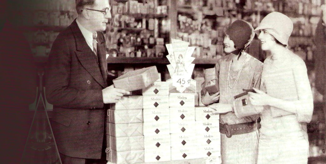 Venda de Modess, produto lançado em 1927 