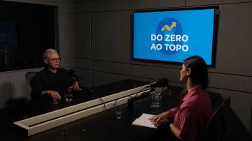 Isaias Bernardes de Oliveira conta a história da Chiquinho Sorvetes no podcast Do Zero ao Topo