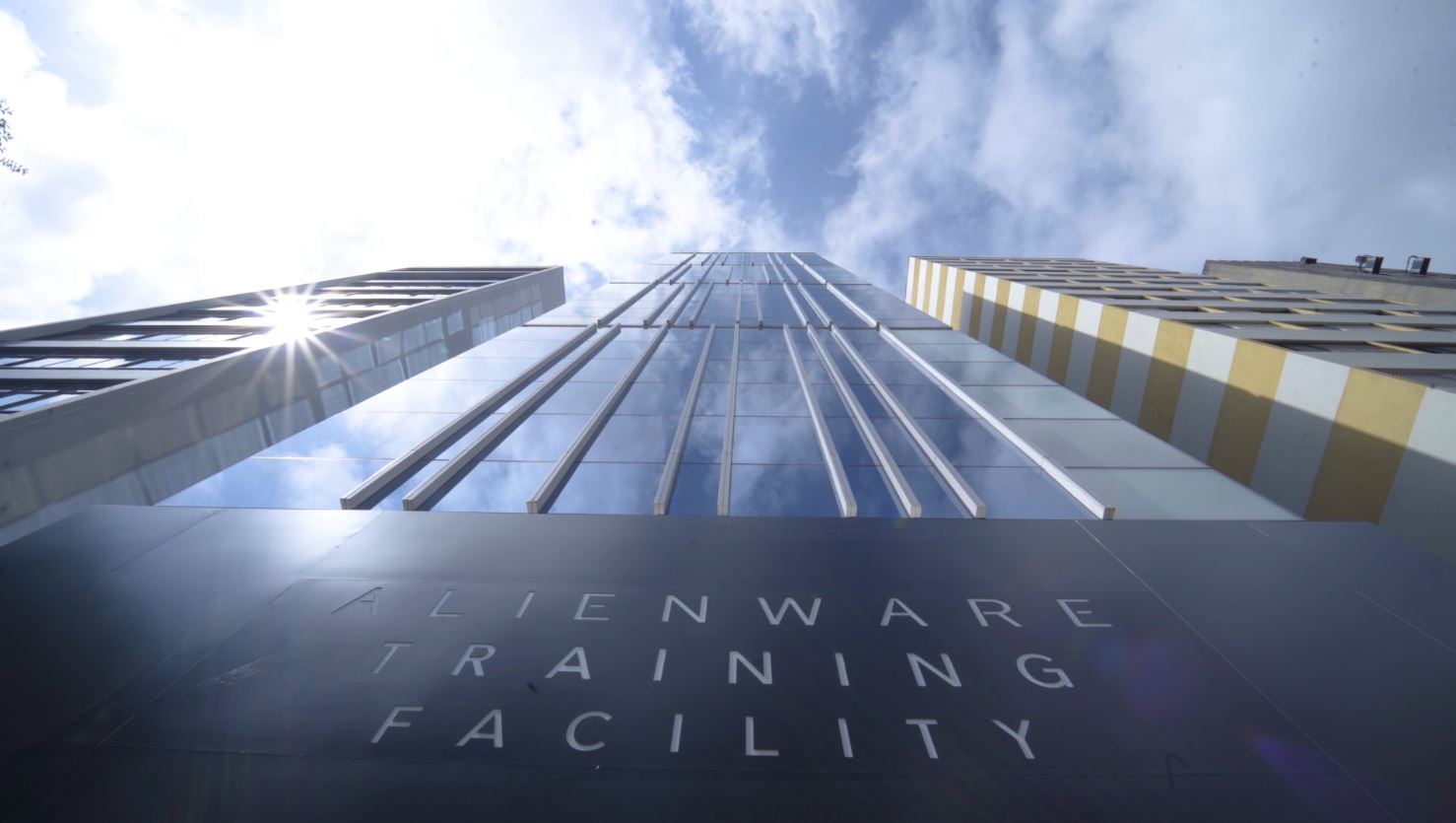 A Team Liquid conta atualmente com 80 funcionários no Brasil, entre colaboradores e atletas, dos quais cerca de 90% vão utilizar a estrutura do imóvel diariamente