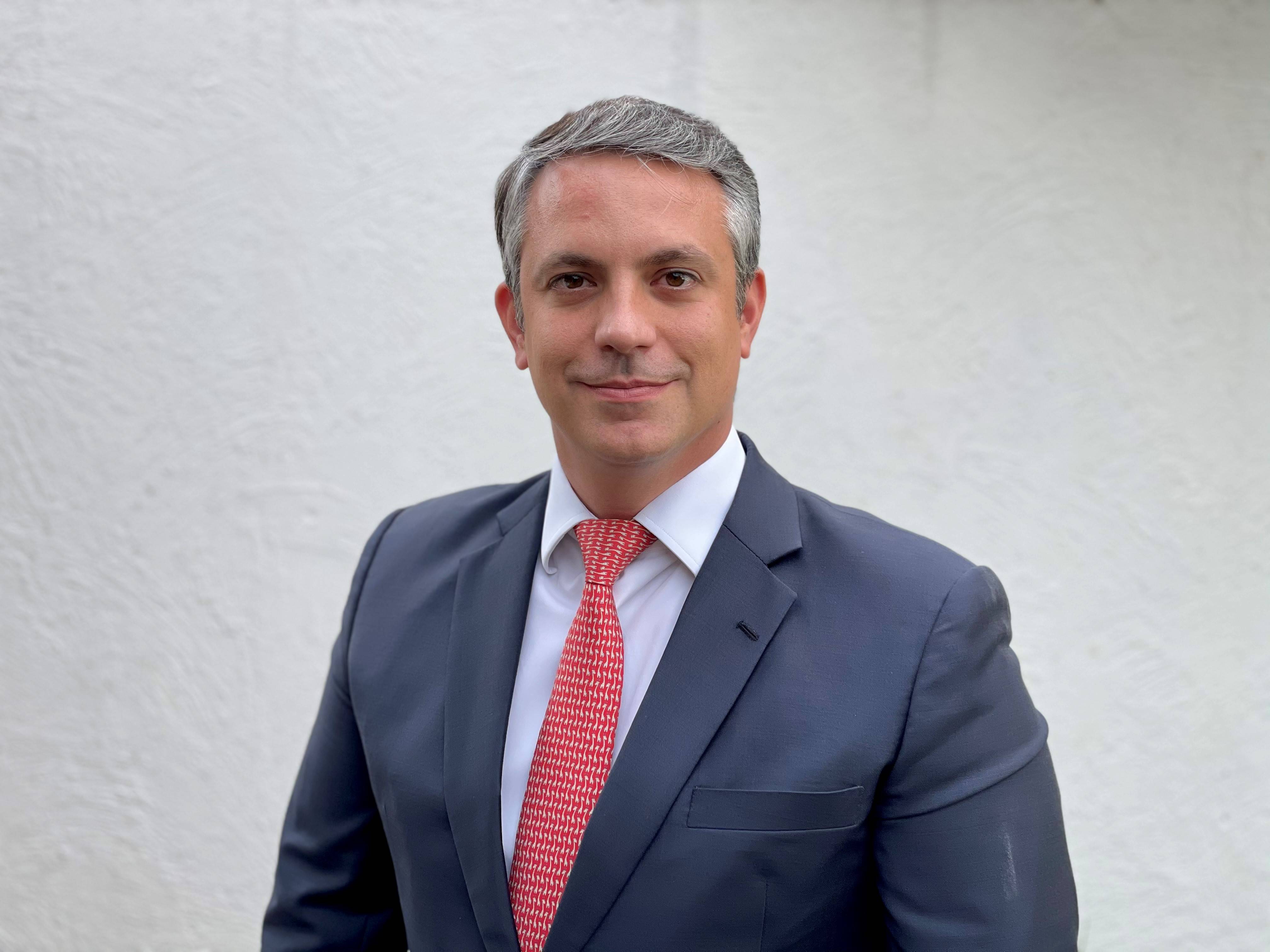 Daniel Loria Em “ensaio” para reforma do IR, governo mira offshores para corrigir ...
