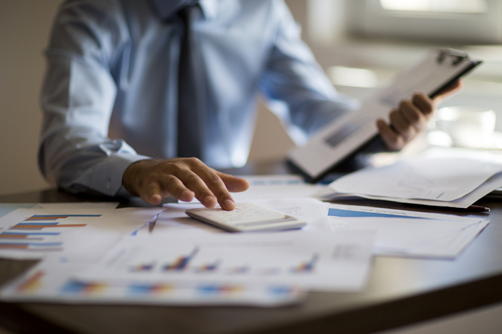 Juros do consignado podem chegar a 5,20% ao mês nos grandes bancos, alerta Procon-SP Juros do consignado podem chegar a 5,20% ao mês nos grandes bancos, alerta Procon-SP