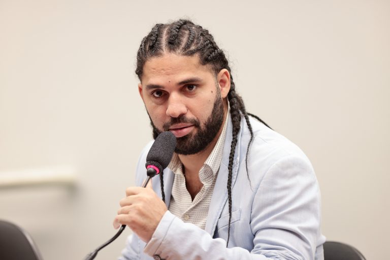 Ex-deputado federal David Miranda morre no Rio de Janeiro aos 37 anos -  InfoMoney