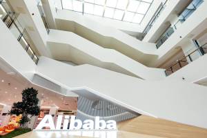 Alibaba é uma empresa chinesa que controla marcas como AliExpress, TaoBao e Tmall Smart