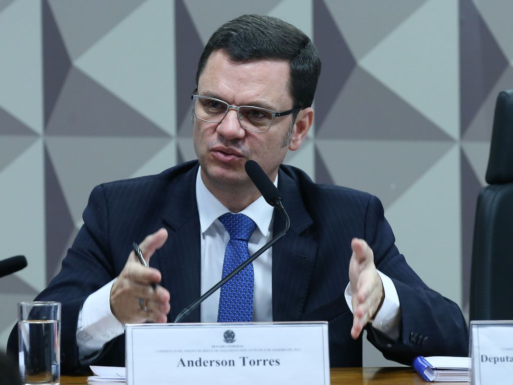 Relatora quer acareação entre Torres e ex-chefe da PF na Bahia 1 31122000 lula9419